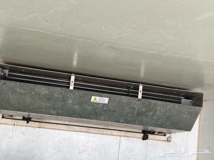 Dina refrigerator with Carrier cooling and freezing unit at -18 degrees64552760680834111