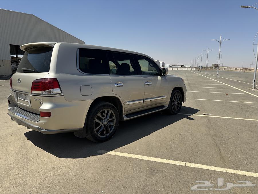 جيب لكزس موديل 201464543902369154111