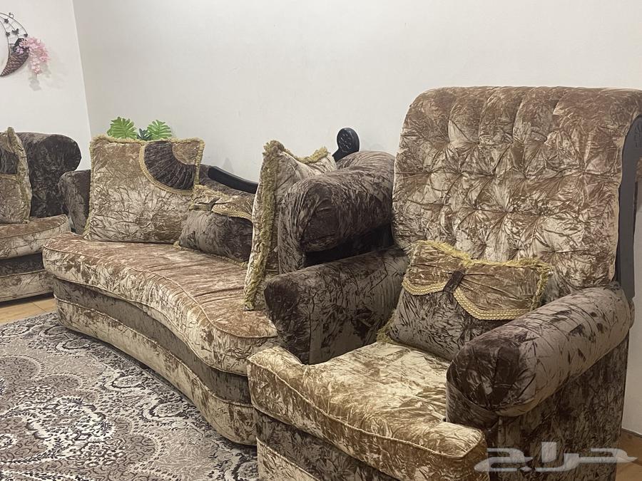 للبيع كنب بني عسلي64395088627458111