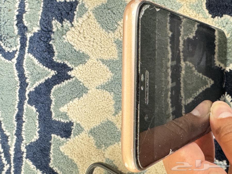 آيفون 8 بلس64397395484931112