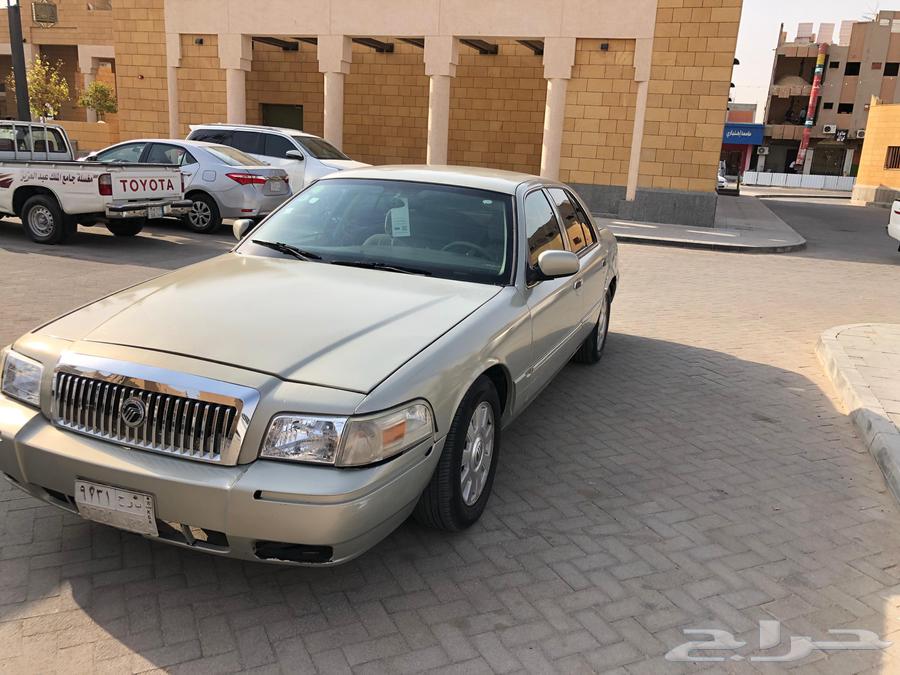 للبيع فورد ماركيز 2004 نظيف64544663698561113