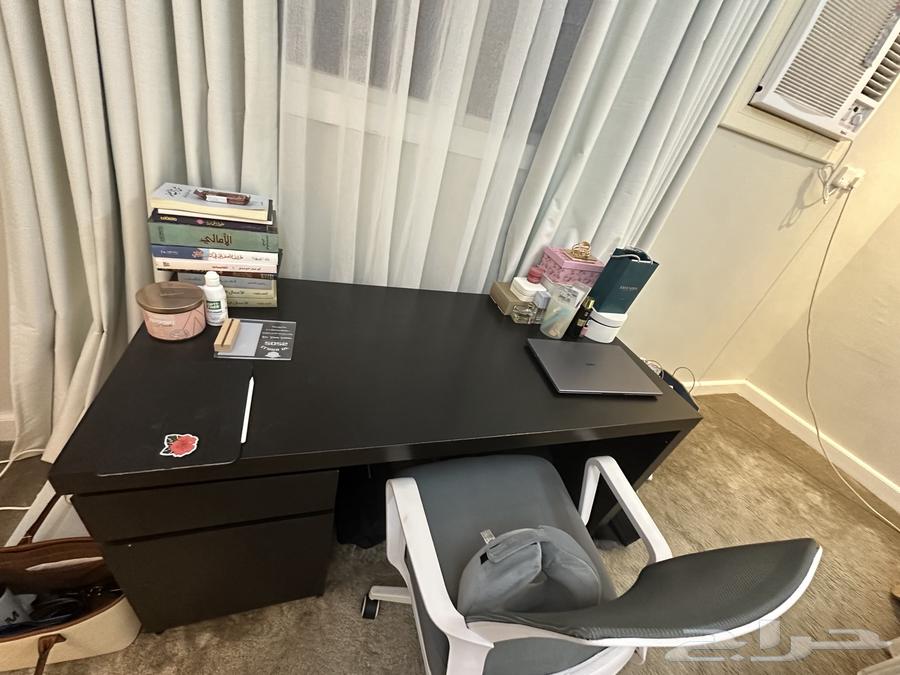 مكتب للبيع64398131120003110