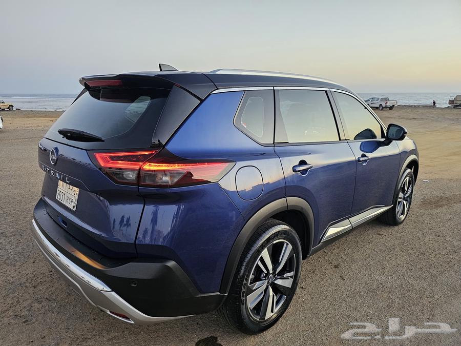 نيسان اكستريل اكس تريل SL دفع رباعي موديل 202464538485317889111