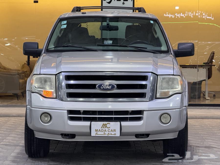 Ford - Expedition - 2011 - Short Chassis (Excellent Condition)64547387825026111