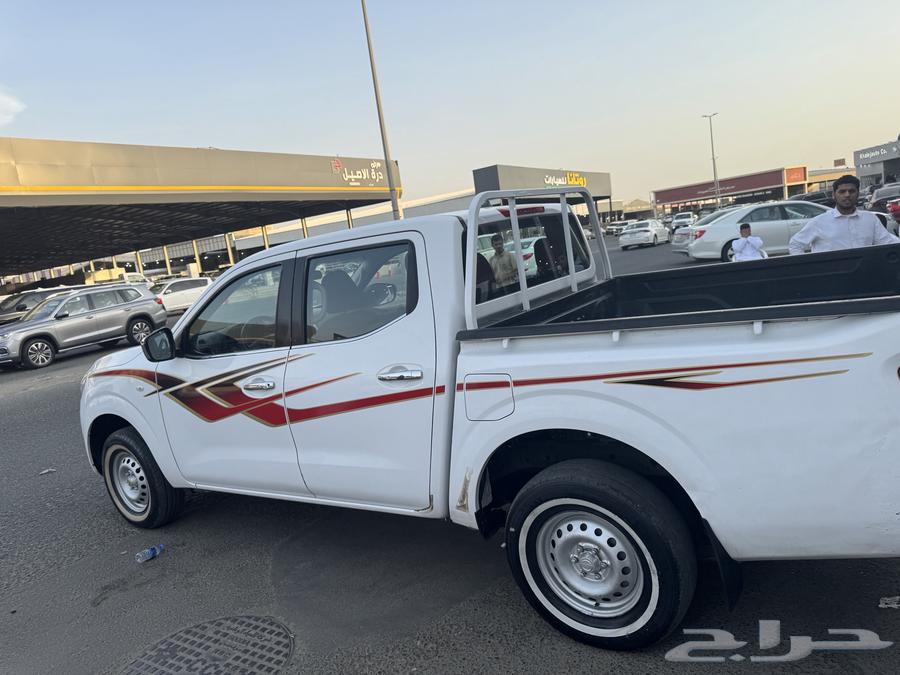 Nissan Navara 201663618069252353113