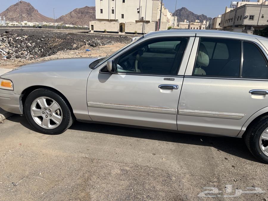 فورد فكتوريا فل كامل سعودي64542062228226114