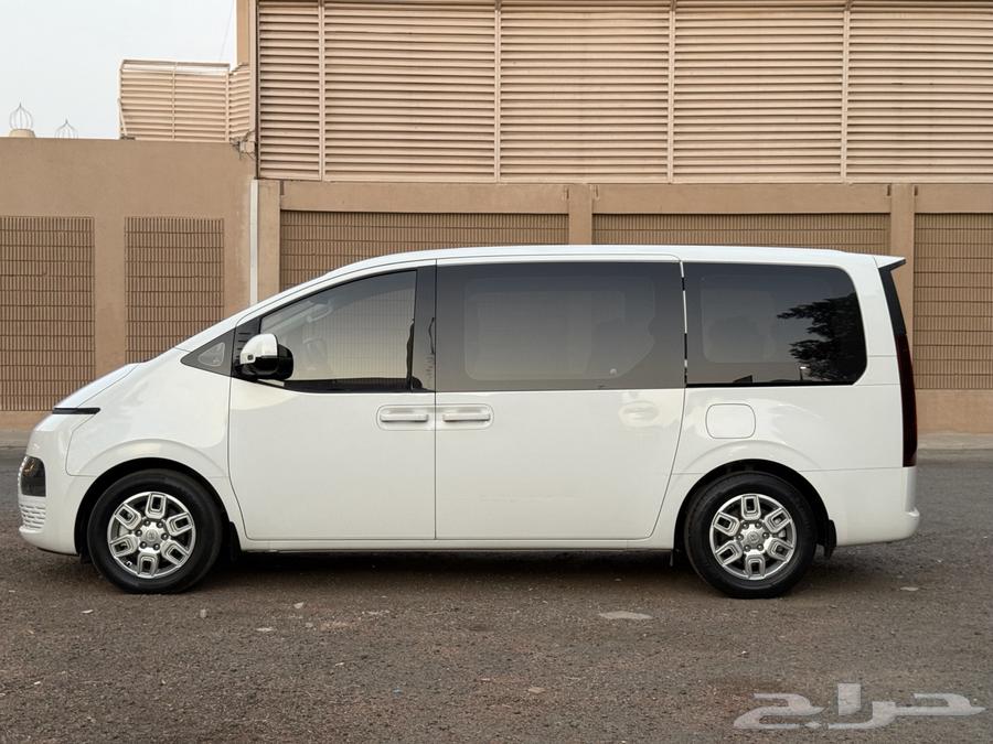 هونداي ستاريا 202364551362735106111