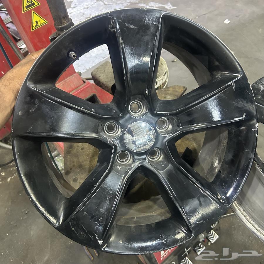 جنوط دوج مقاس 17 مستعمل نظيف64550231917569110