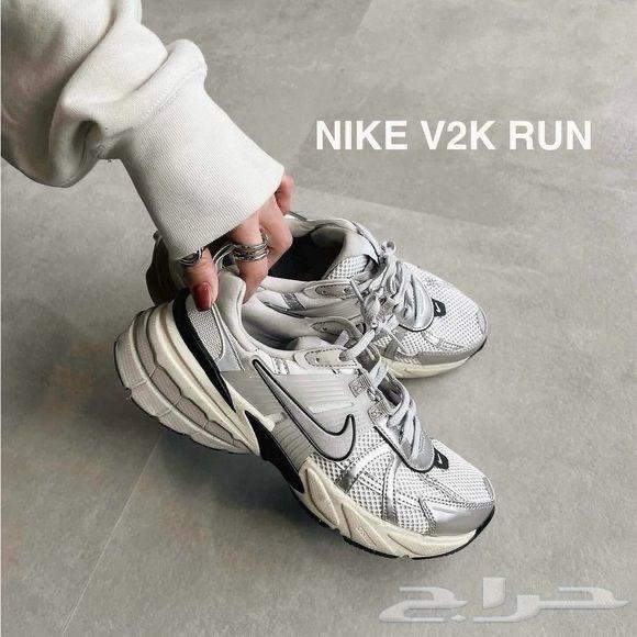 NIKE V2K64368382744066111