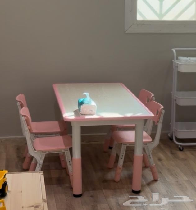 Nursery group table and individual unit64392538745089110