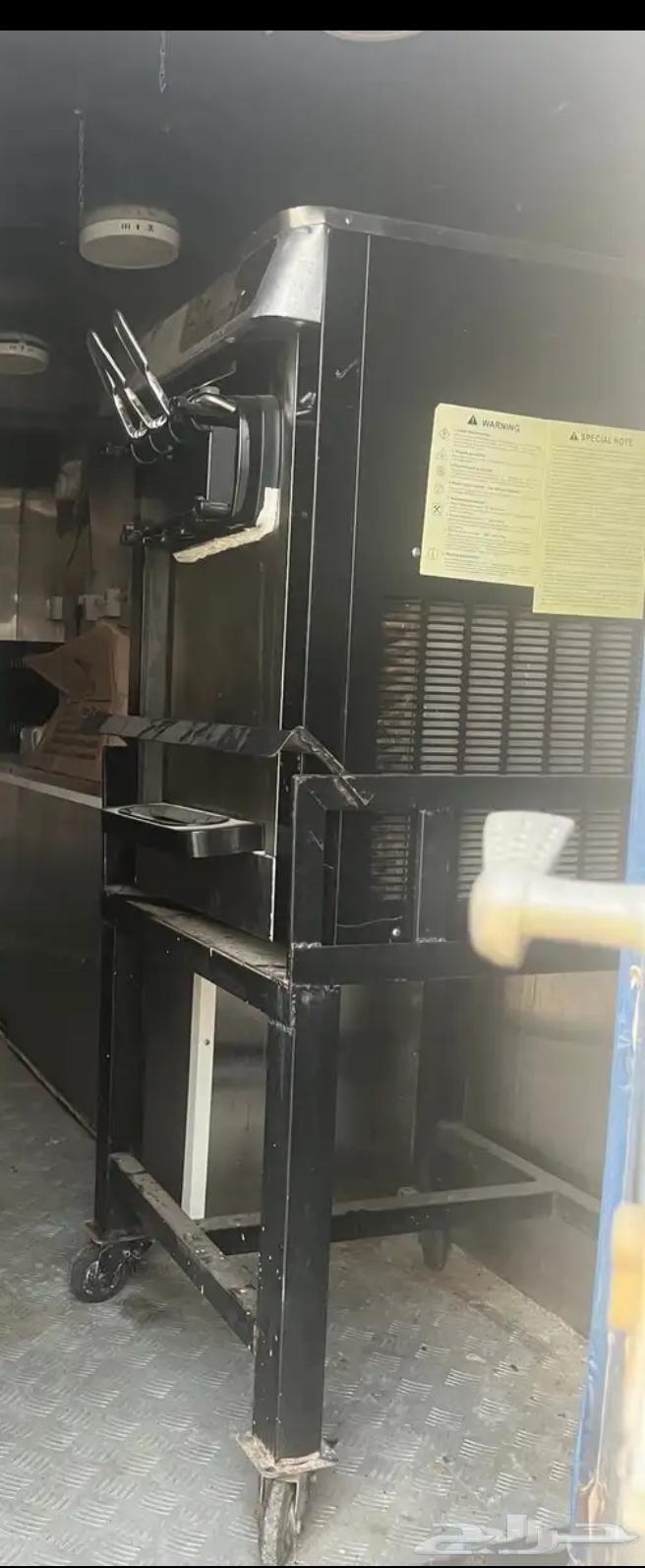 مكينة ايس كريم للبيع64543945049859110