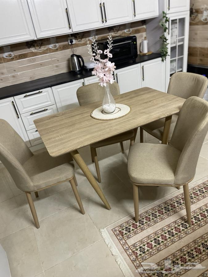 طاوله طعام مع 4 كراسي جديده64394607032195110