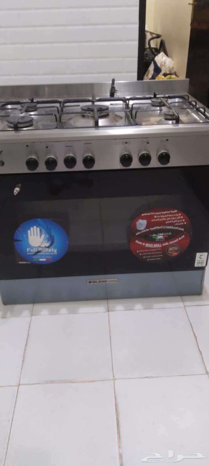 فرن قليم قاز بحالة ممتازه64392950753922110