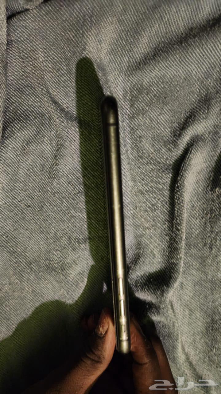 آيفون 11 للبيع 64 قيقا بطاريه 7664394992874881110