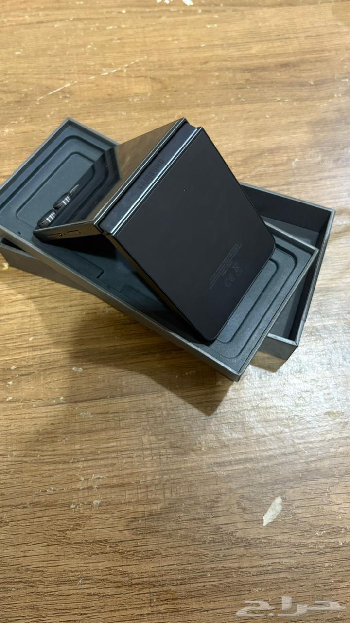 للبيع جالكسي Z FLIP764400327786625110