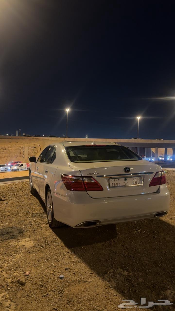 للبيع لكزس موديل 2008محوله 201264546957464065112
