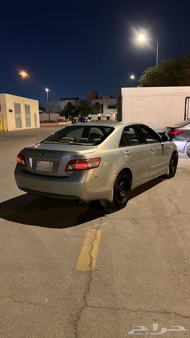 للبيع تويوتا كامري 201164550647501697114