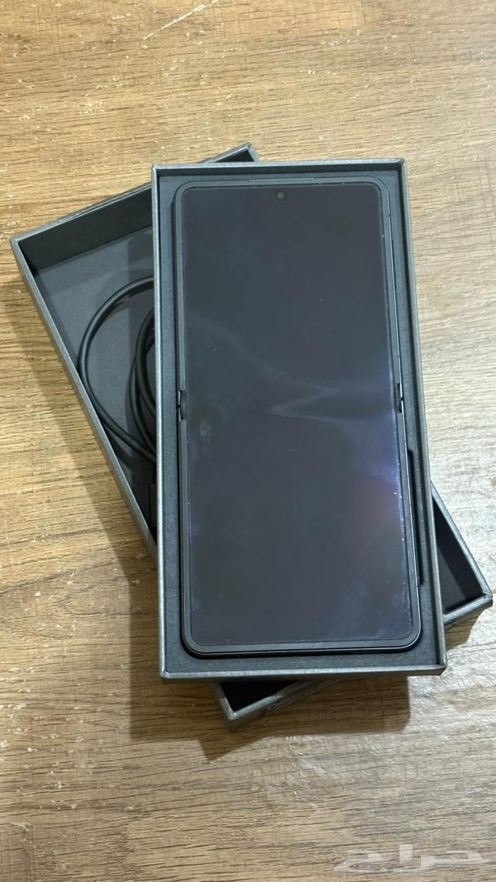 للبيع جالكسي Z FLIP764400327786625112