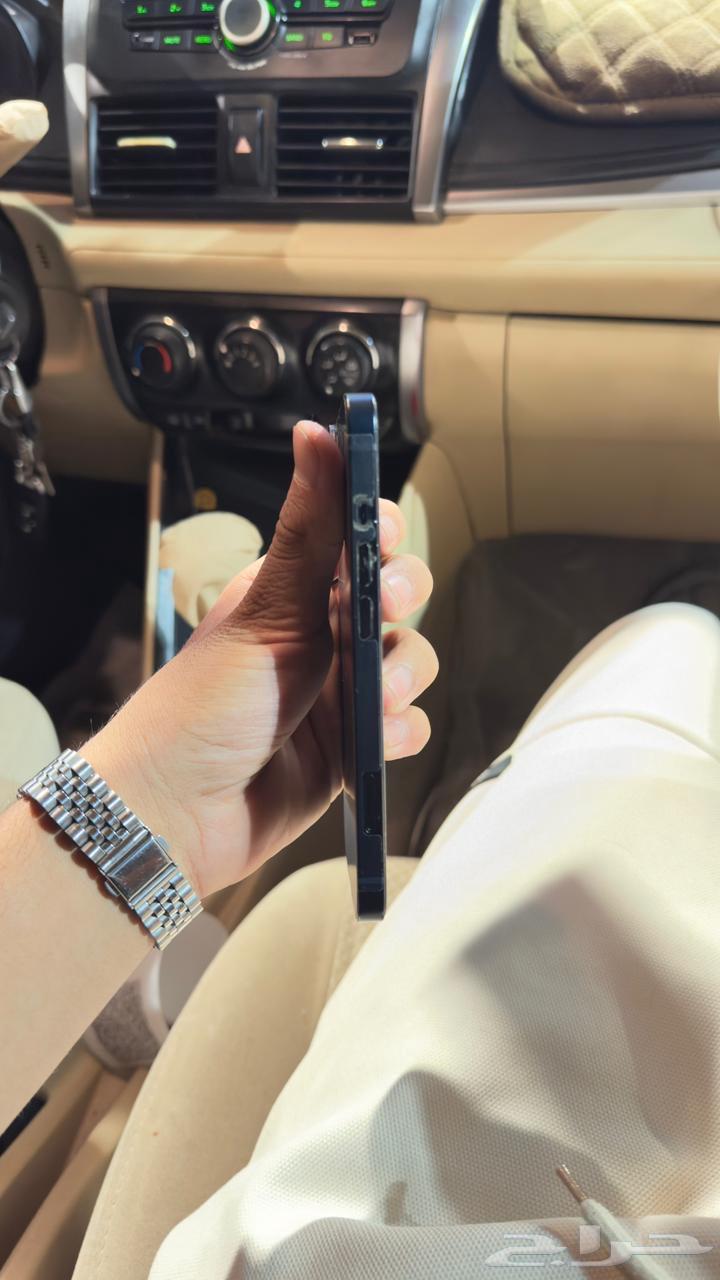 ايفون 1364392730979203114