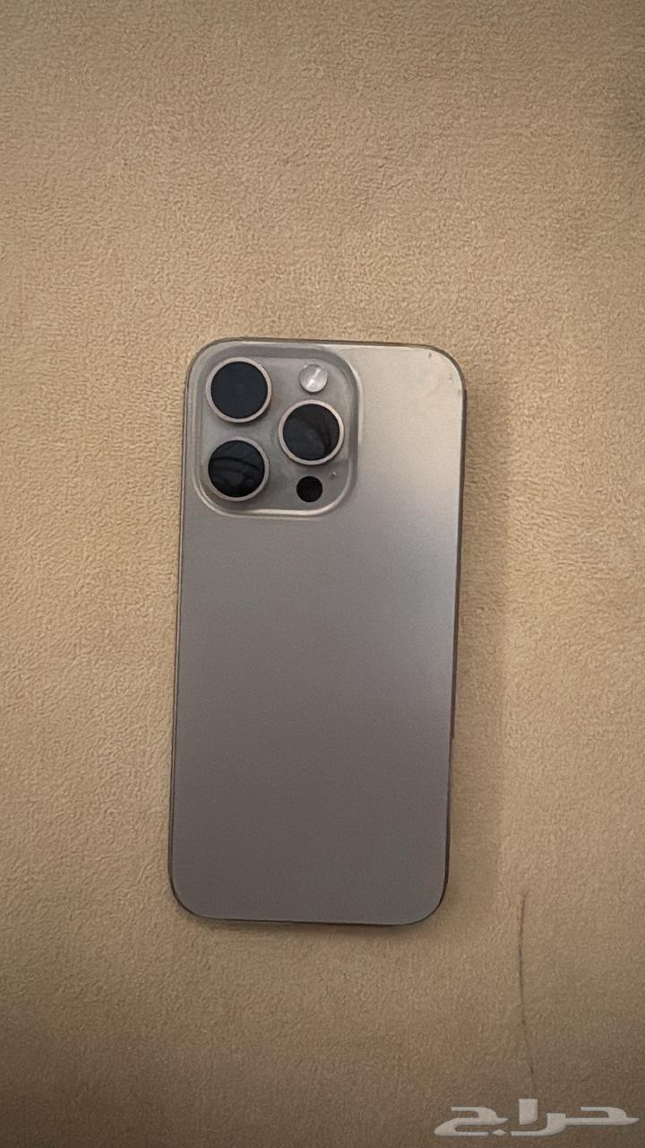 ايفون 15 برو تيتانيوم للبدل او البيع64399605786882110