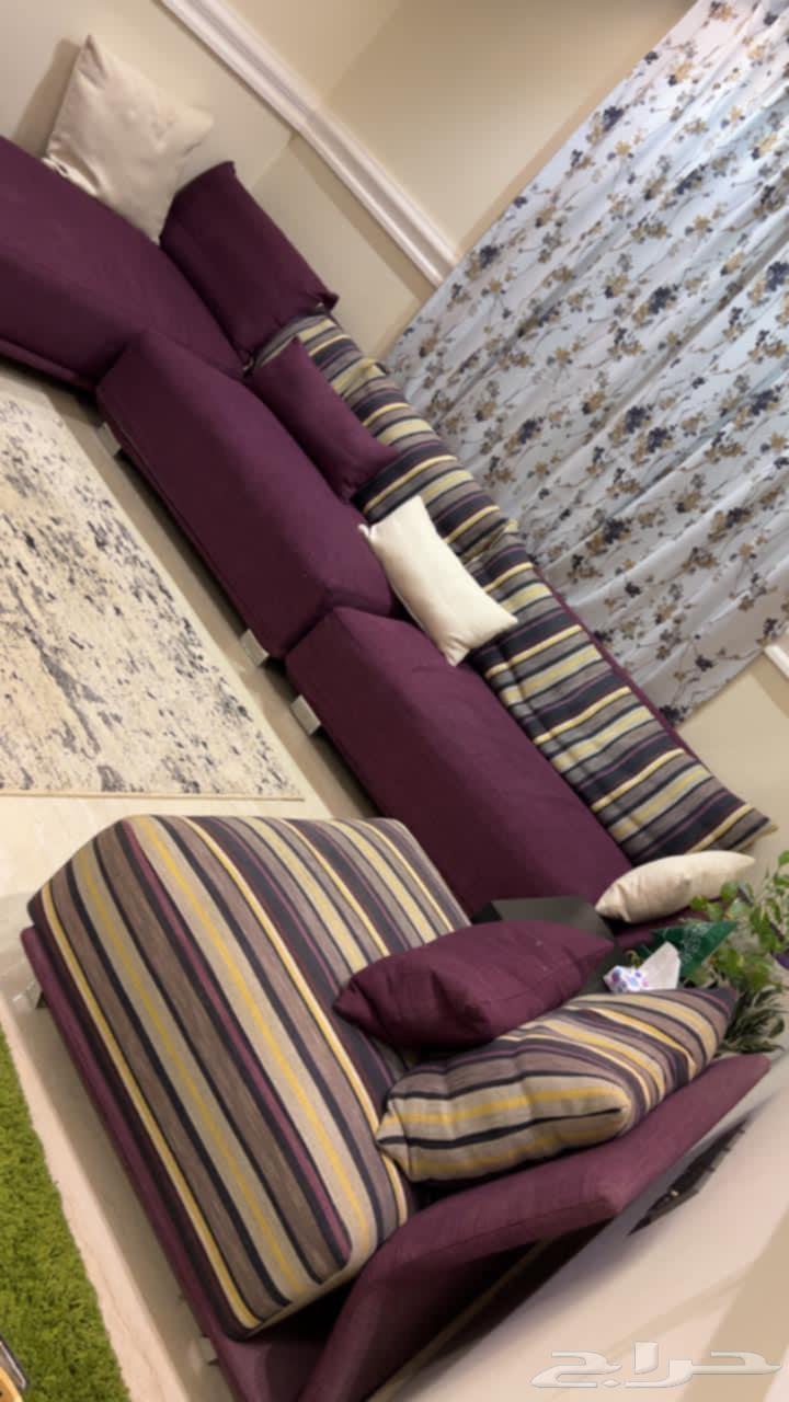 طقم كنب عنابي نظيف جدا64399480071299110