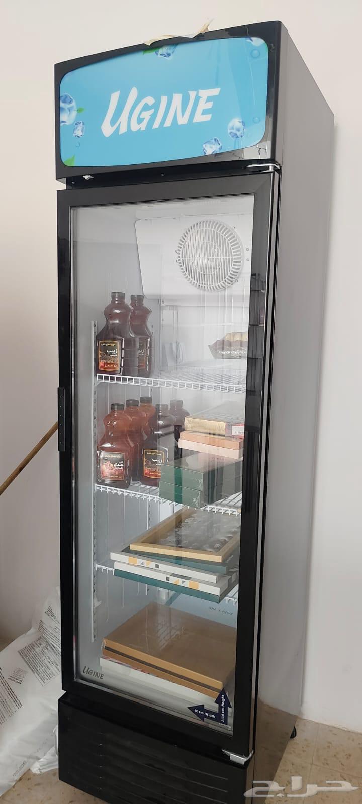 محل حلويات اغراض محل حلويات للبيع64401244449281113