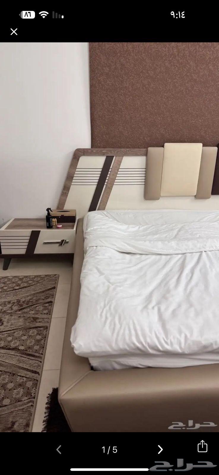 Bed, tables, and dresser64397659001345111