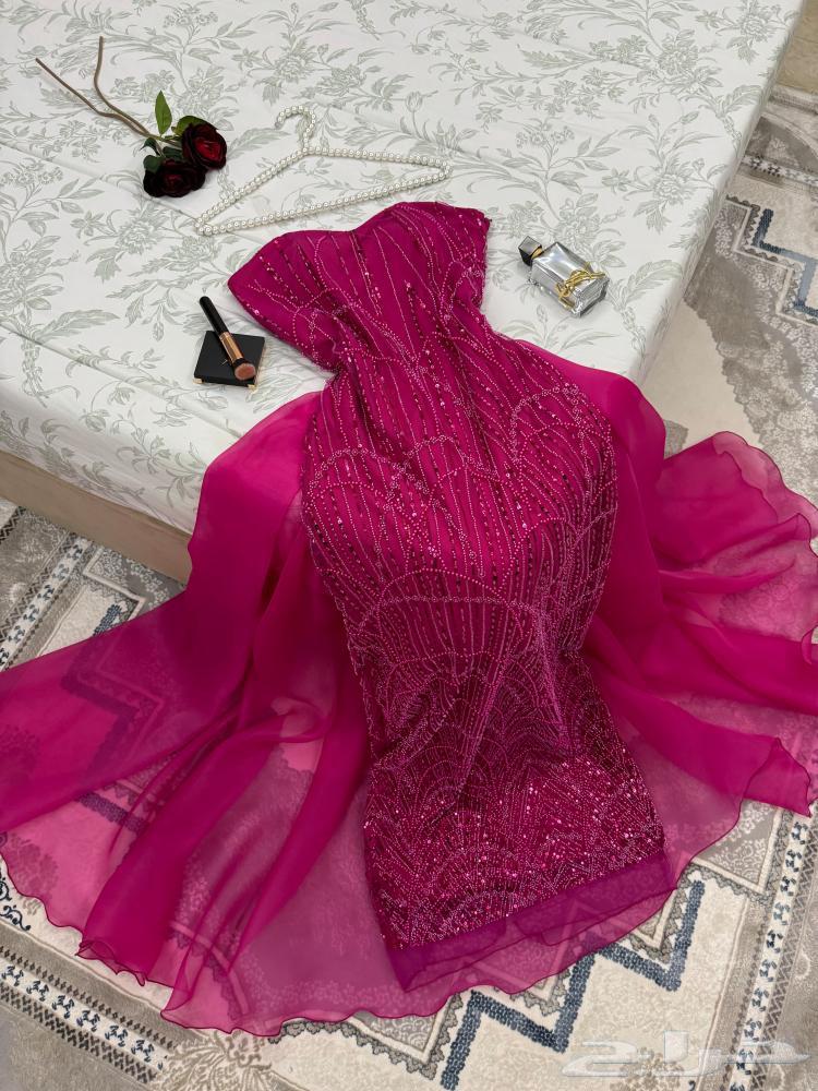 فستان جديد للبيع64399466331778110