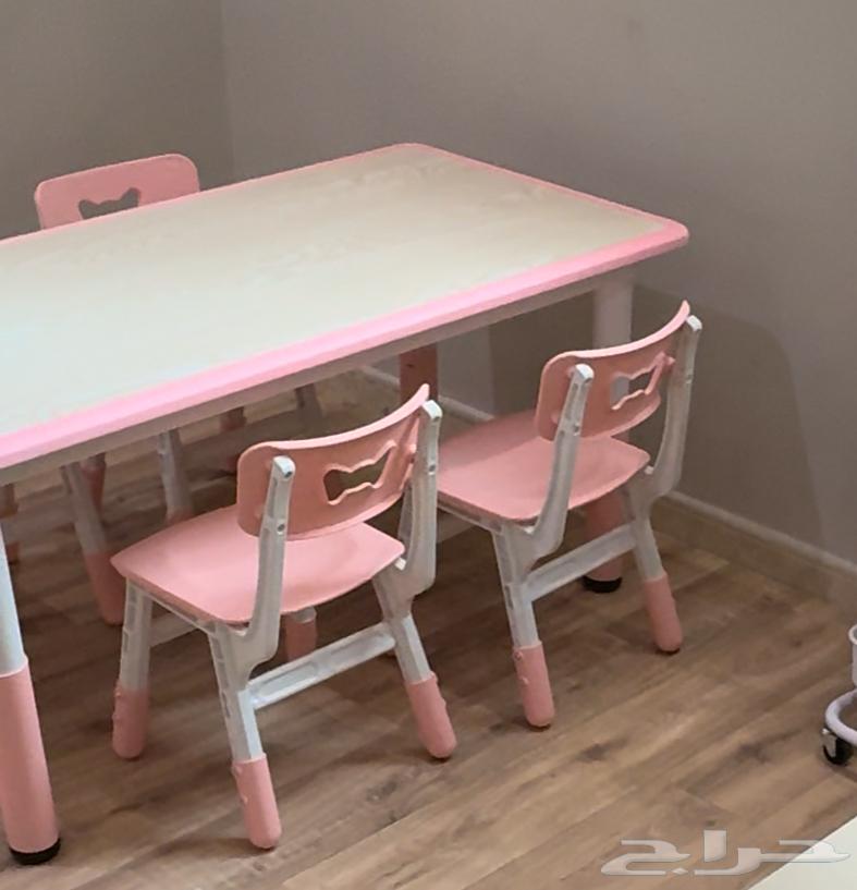 Nursery group table and individual unit64392538745089111