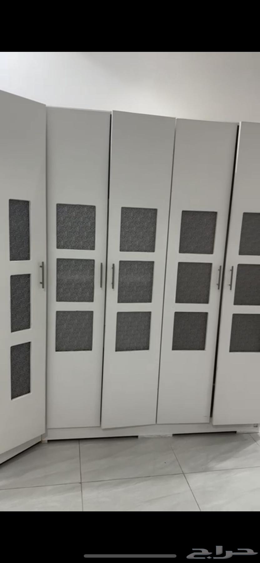 Closet, corner, clean but I got a bigger one and this one is for sale64398339558146110