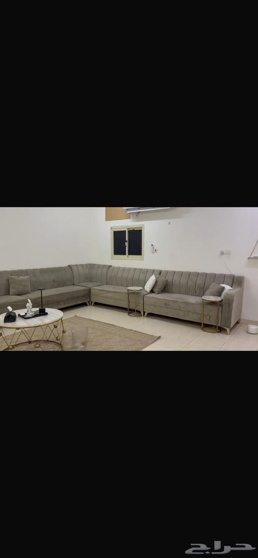 كنب مع الطاوله للبيع النعيريه64399577613698110