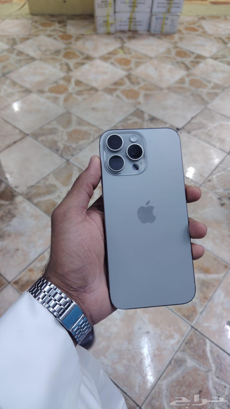 آيفون 16 برو ماكس64397894359810112