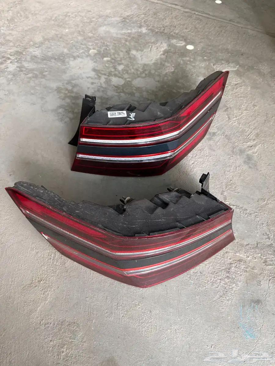 اسطب جينسس 21 . 22 . 23 . 2464398897690369111