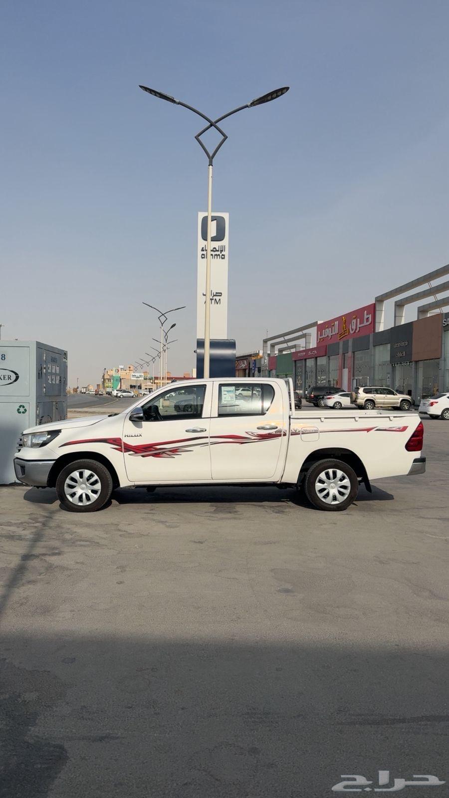 للبيع تايوتا هايلكس 2017 غمارتين - بنزين64547387791873110