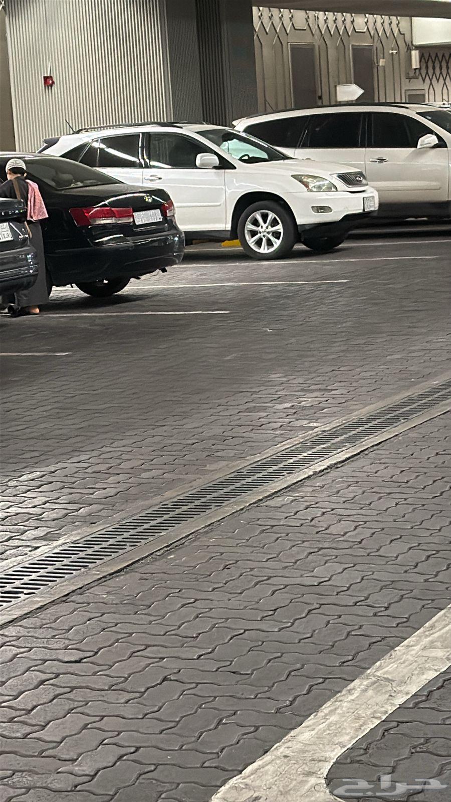 لكزس RX350 موديل 2009 ابيض63618073497218111