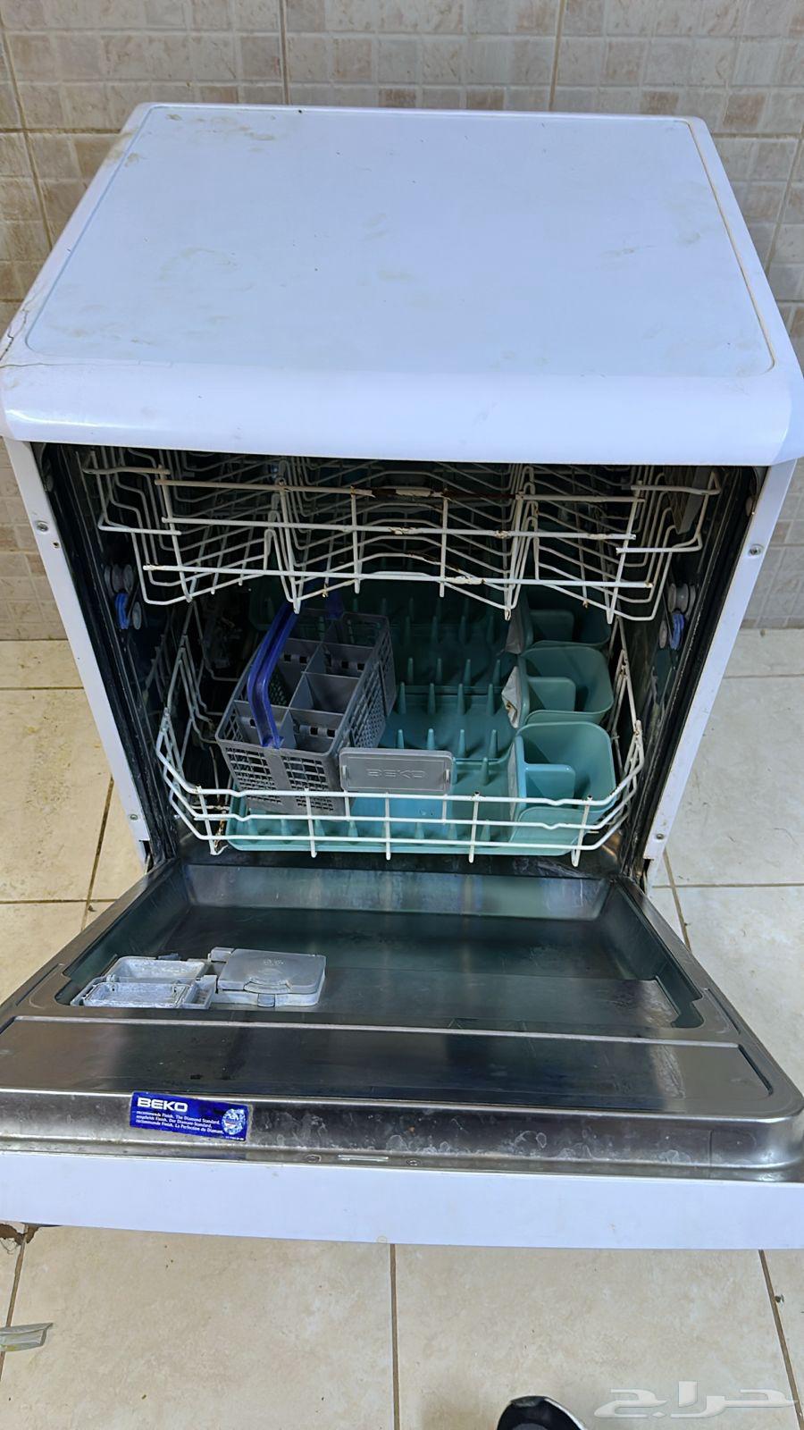 اثاث مستعمل للبيع64398047104386111