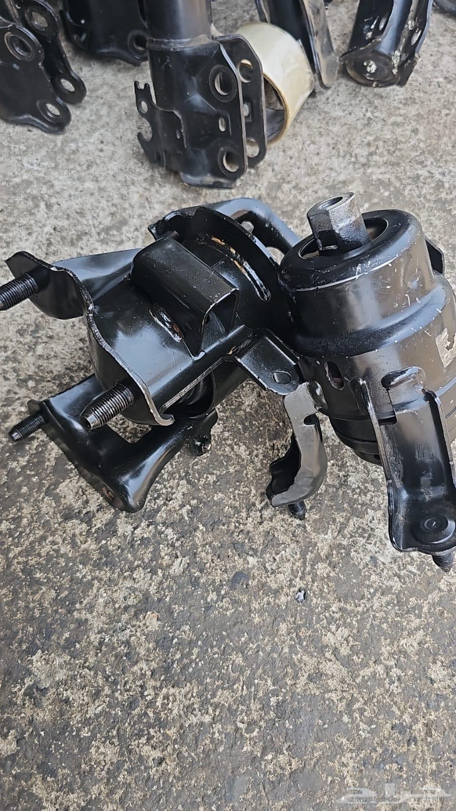 مساعدات مقصات مسامير علب دركسون كامري أفالون يارس 2006-202364540865139330113