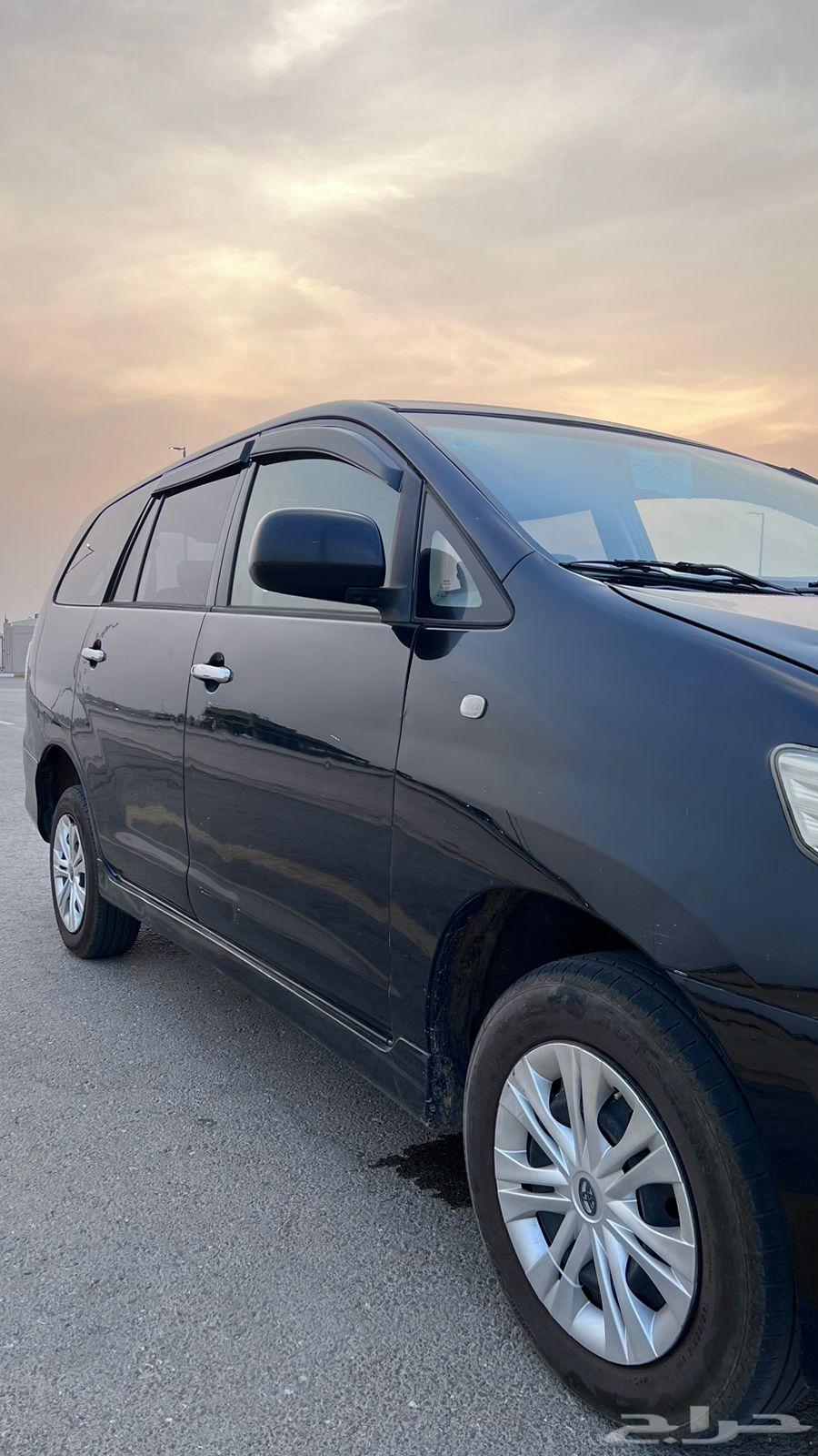 تويوتا انوفا الموديل 201564544848739457113