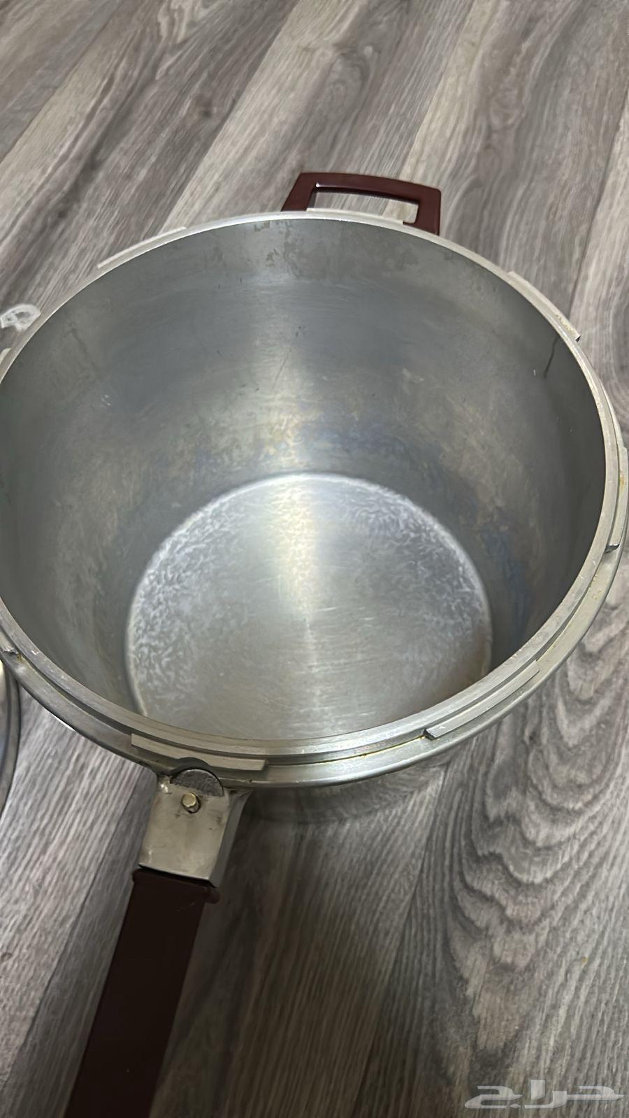 قدر ظغط تربو جديد طبخ فيه مره واحده اخو الجديد64400632670466112