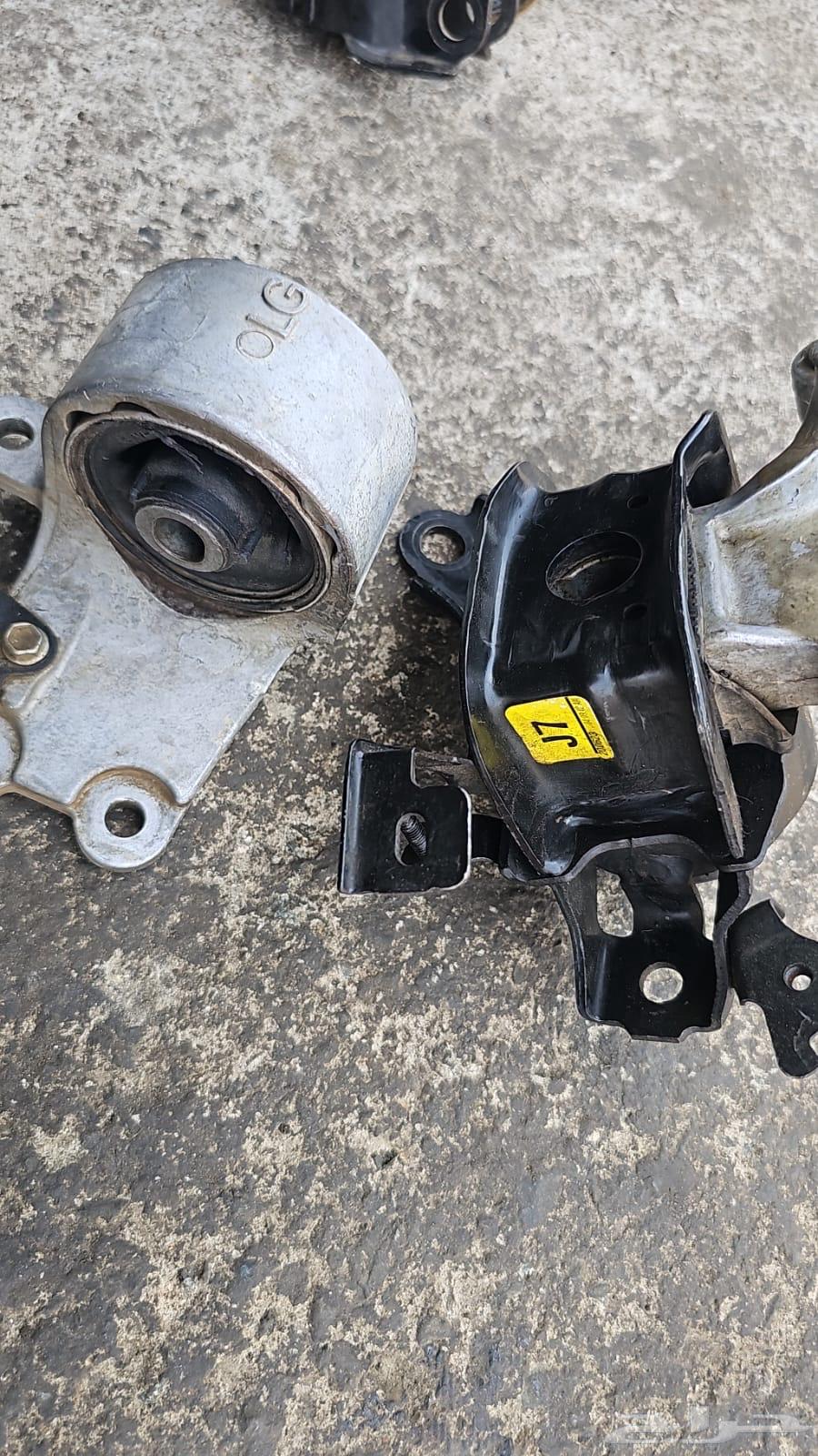 مساعدات مقصات مسامير علب دركسون كامري أفالون يارس 2006-202364540865139330112