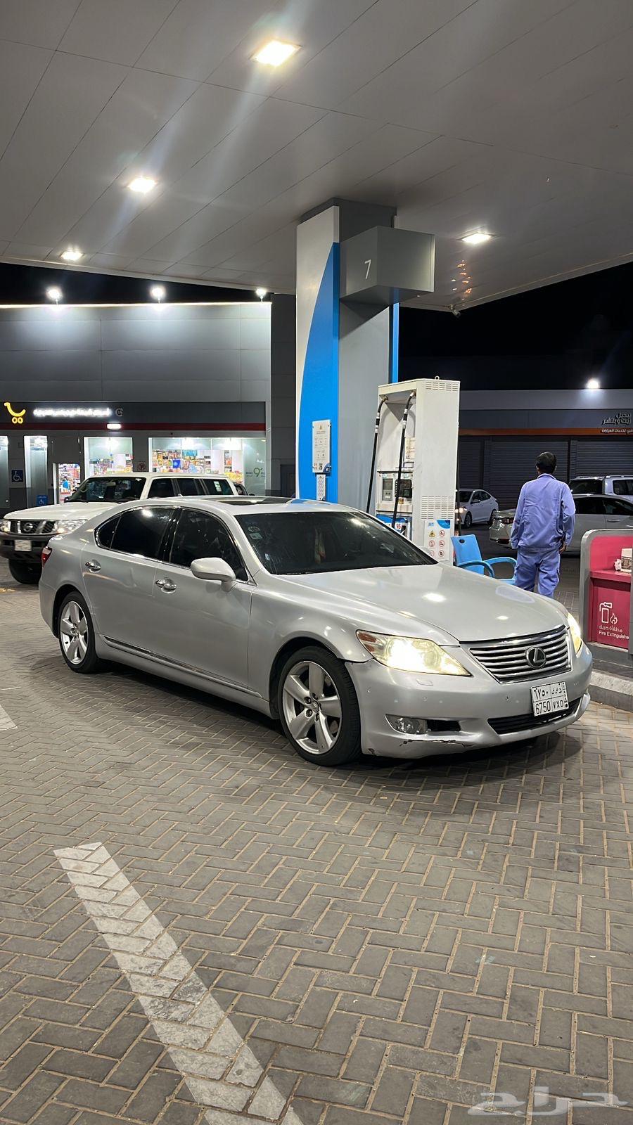 لكزز لارج63618078254467112
