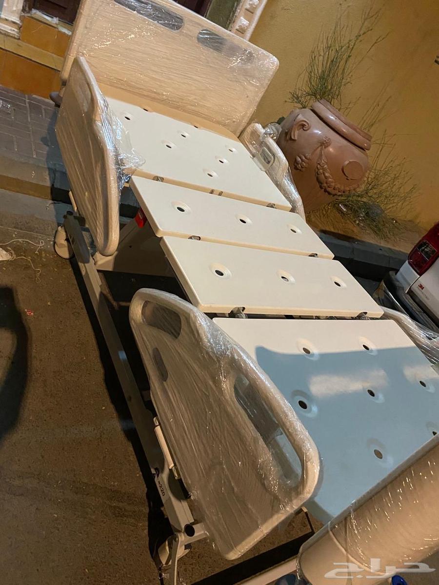 سرير طبي كهربائي للبيع64393901458305111