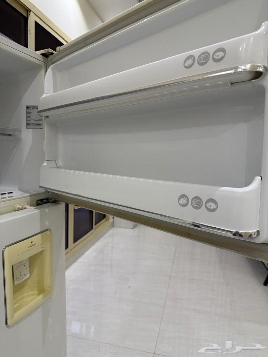 LG refrigerator - split air conditioner - electric hob broken but working fine64397797360129112