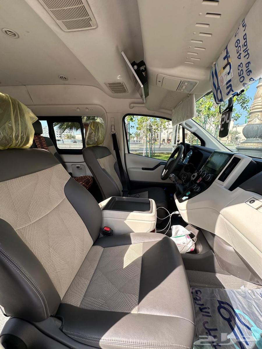 Hiace 2025 and Setria 2024 for rent with driver in the city63618145383811114