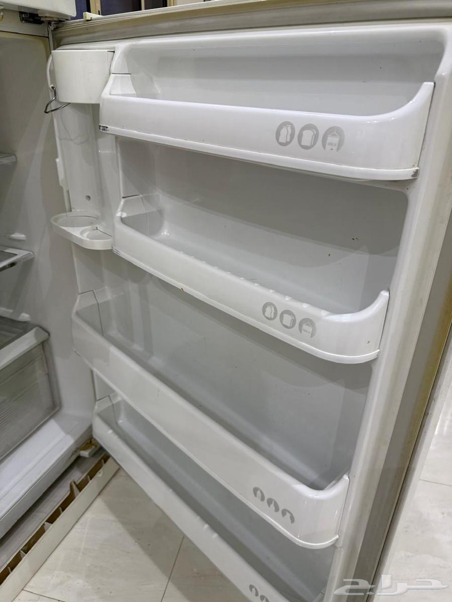 LG refrigerator - split air conditioner - electric hob broken but working fine64397797360129114