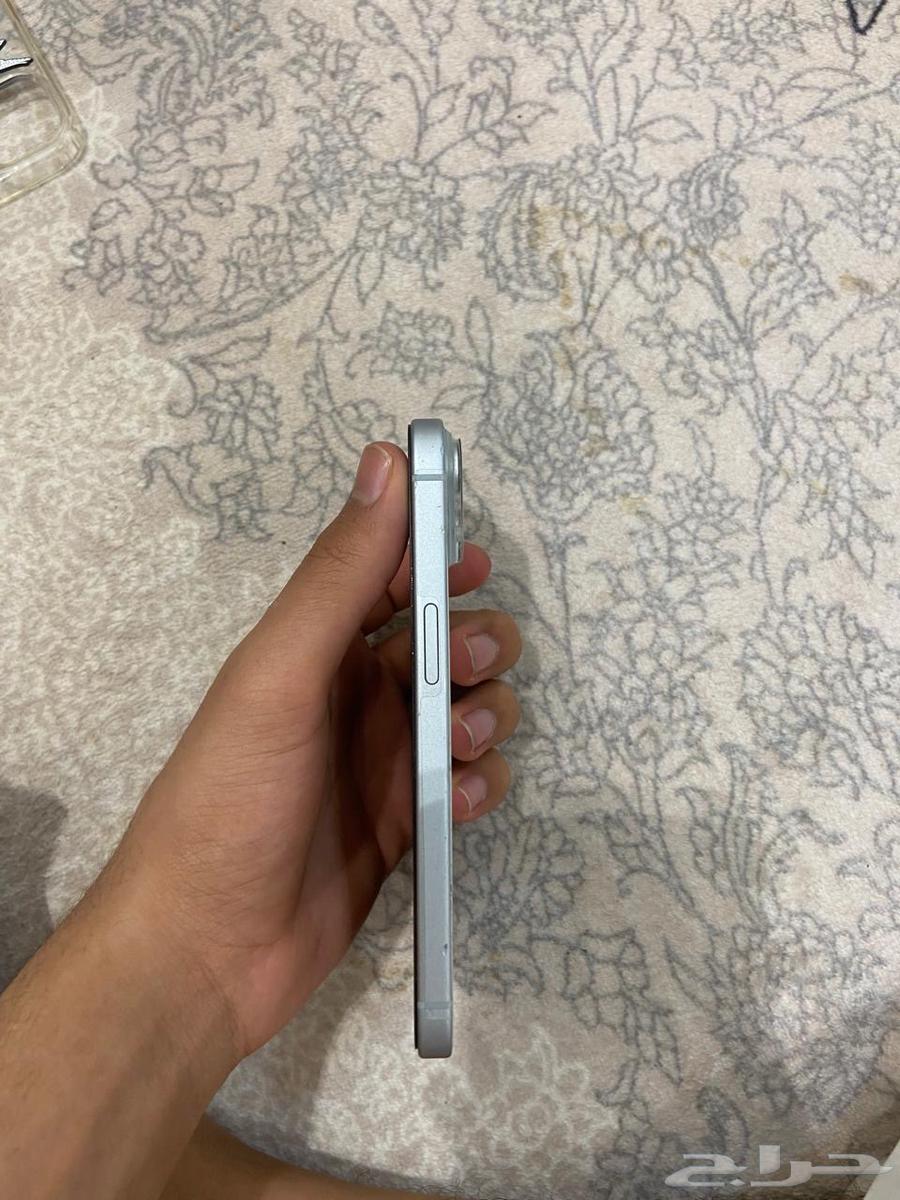 iPhone 1564392484172418111