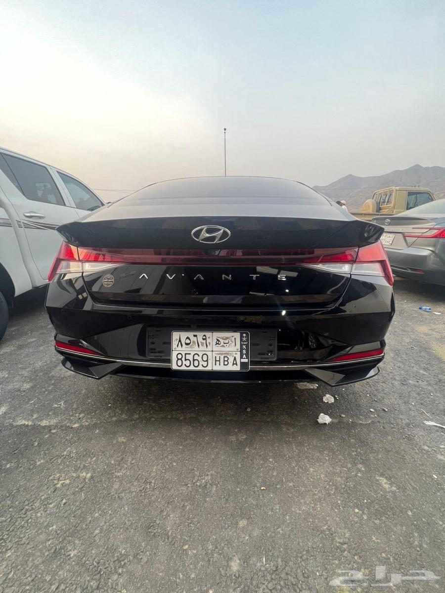 للبيع النترا 2021 بنزين عداد 93 الف64539144584451114