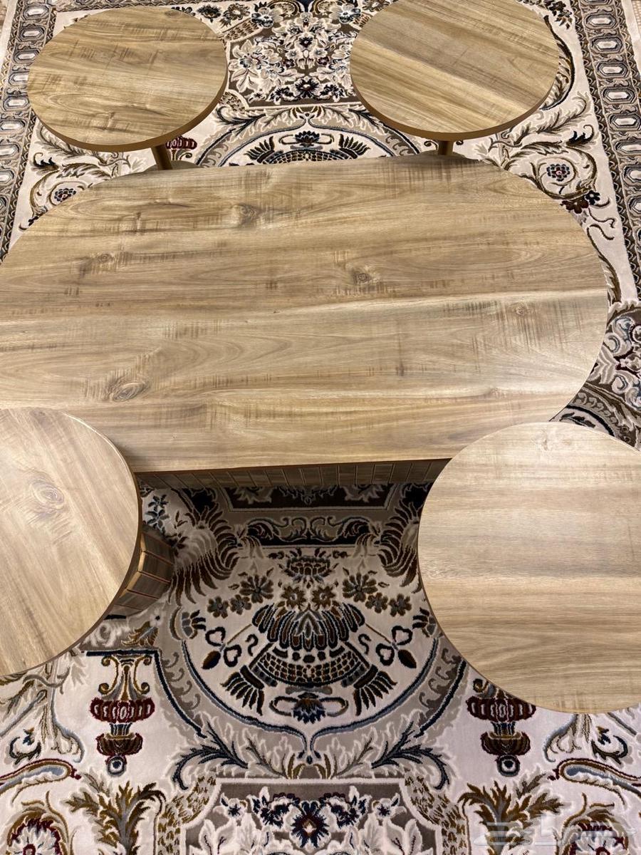 Tables for sale, five pieces, clean, reason for sale is moving from the apartment64394427451394110