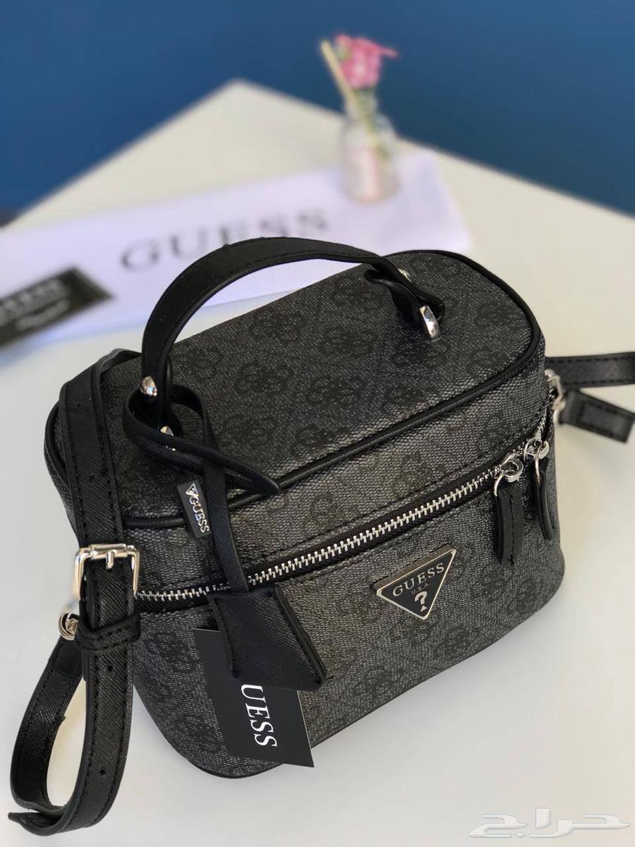 شنط قيس 180 ريال شامل الشحن64397769628289112