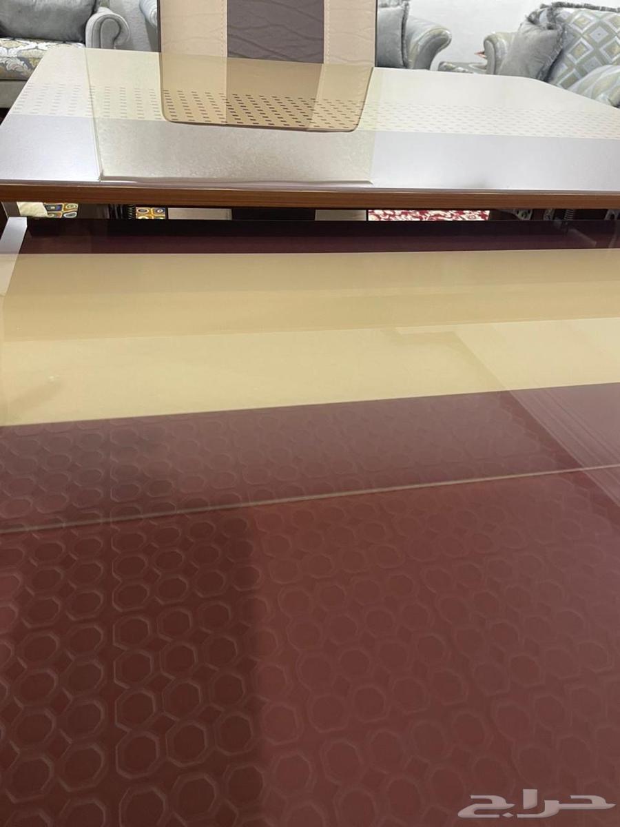 Dining table extendable with 6 chairs64393541505922110